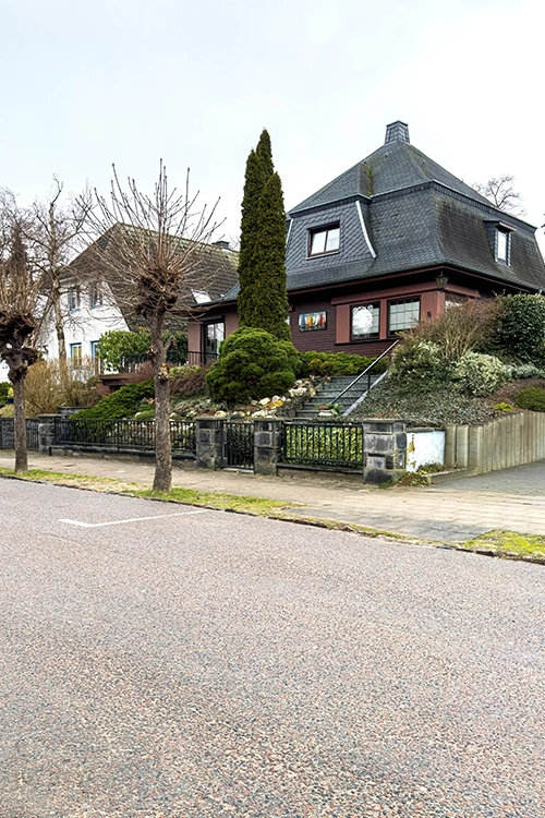 Before Complex Image Editing Service